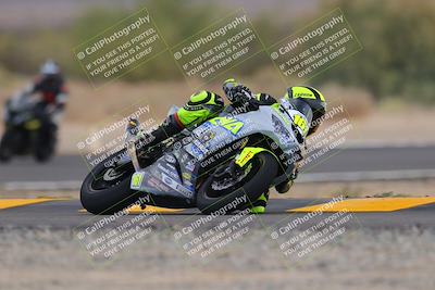 media/Sep-11-2022-SoCal Trackdays (Sun) [[81b7e951af]]/Turn 7 (1145am)/